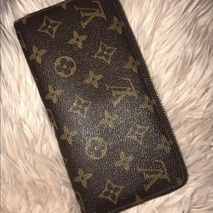 Louis Vuitton Wallet