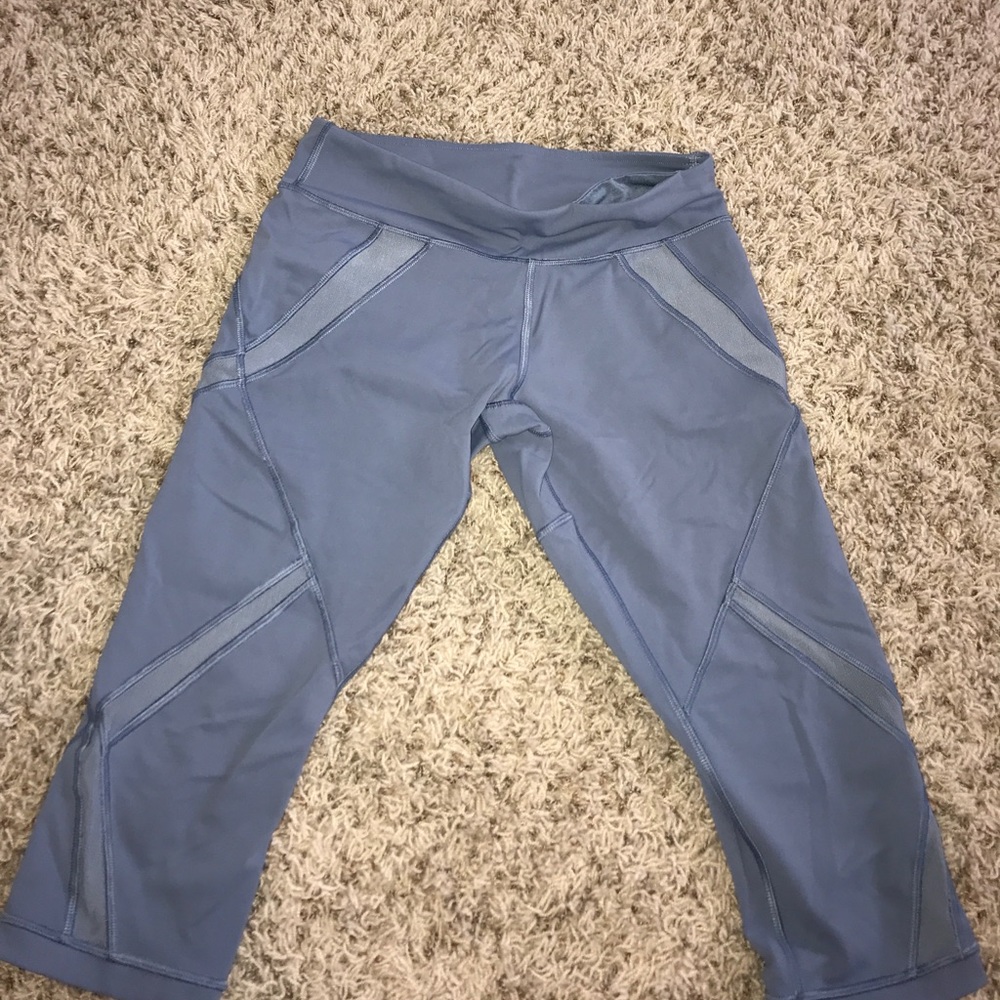 Lulu blue/grey cropped leggings