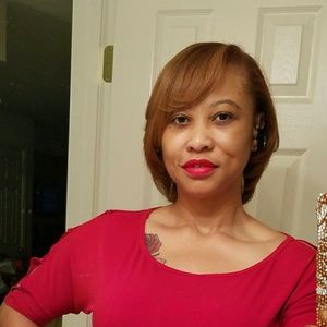 Meet your Posher, Charnissa