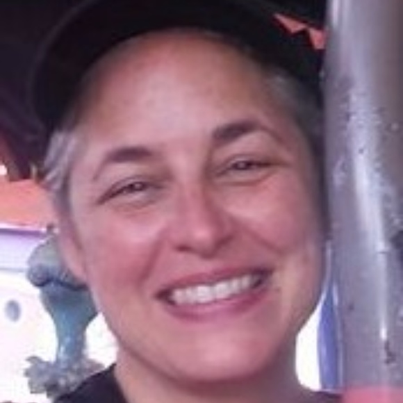 Meet your Posher, Dolores - Picture 7 of 8