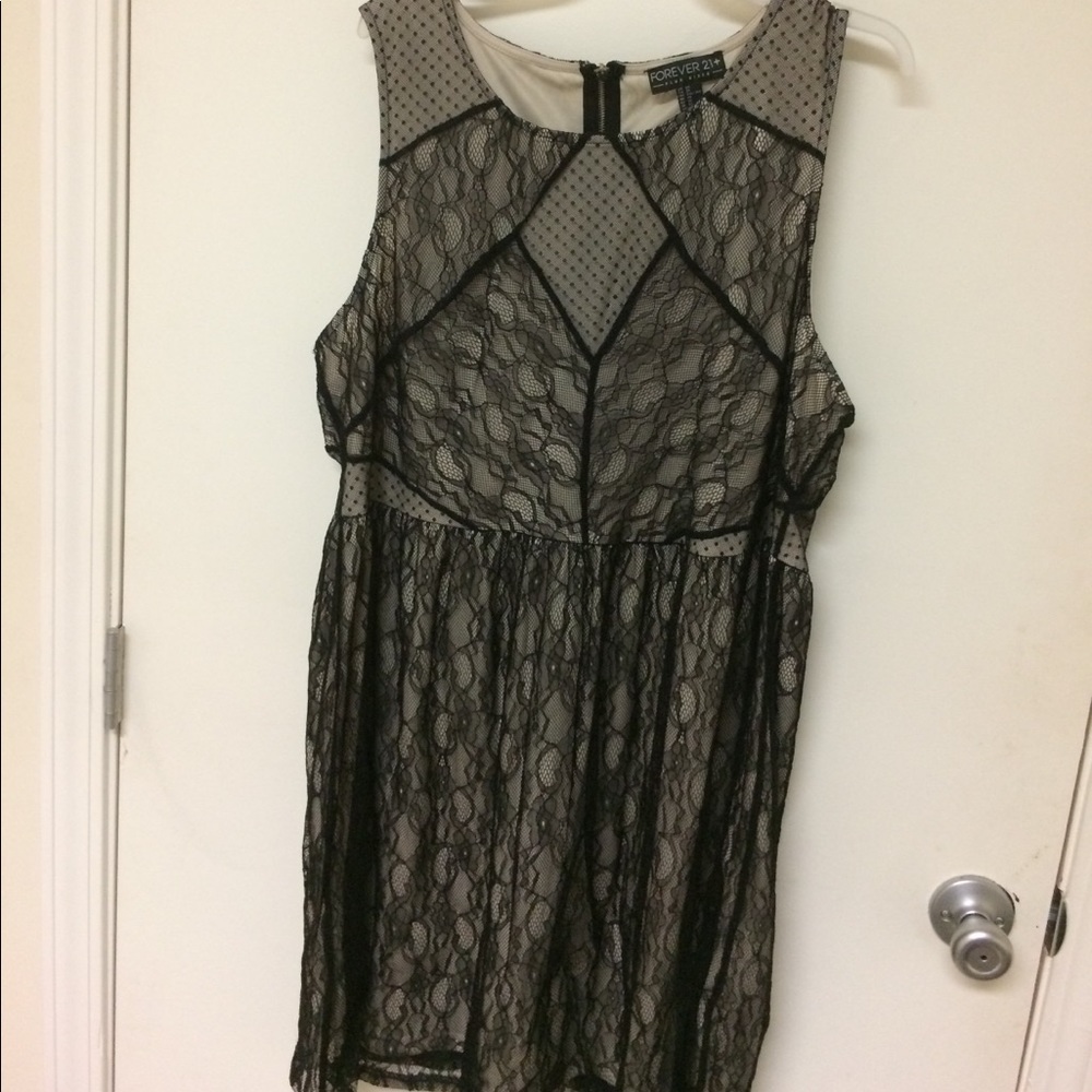 Gorgeous/sexy black lace dress from Forever 21+