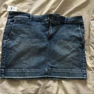 Jean mini skirt