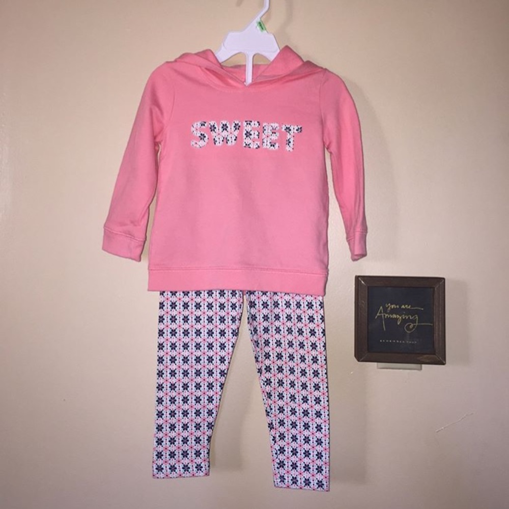 Carters two piece 💖