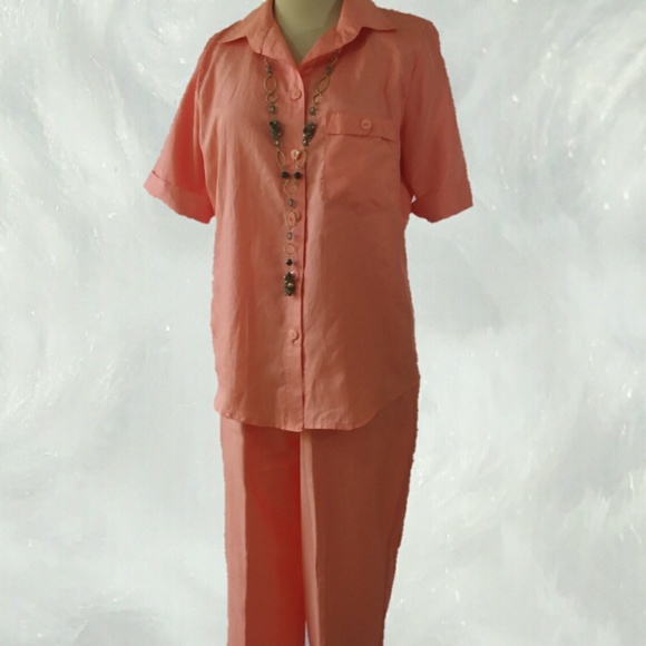 VINTAGE Pretty Peach Two Piece Pant Suit - Picture 4 of 7