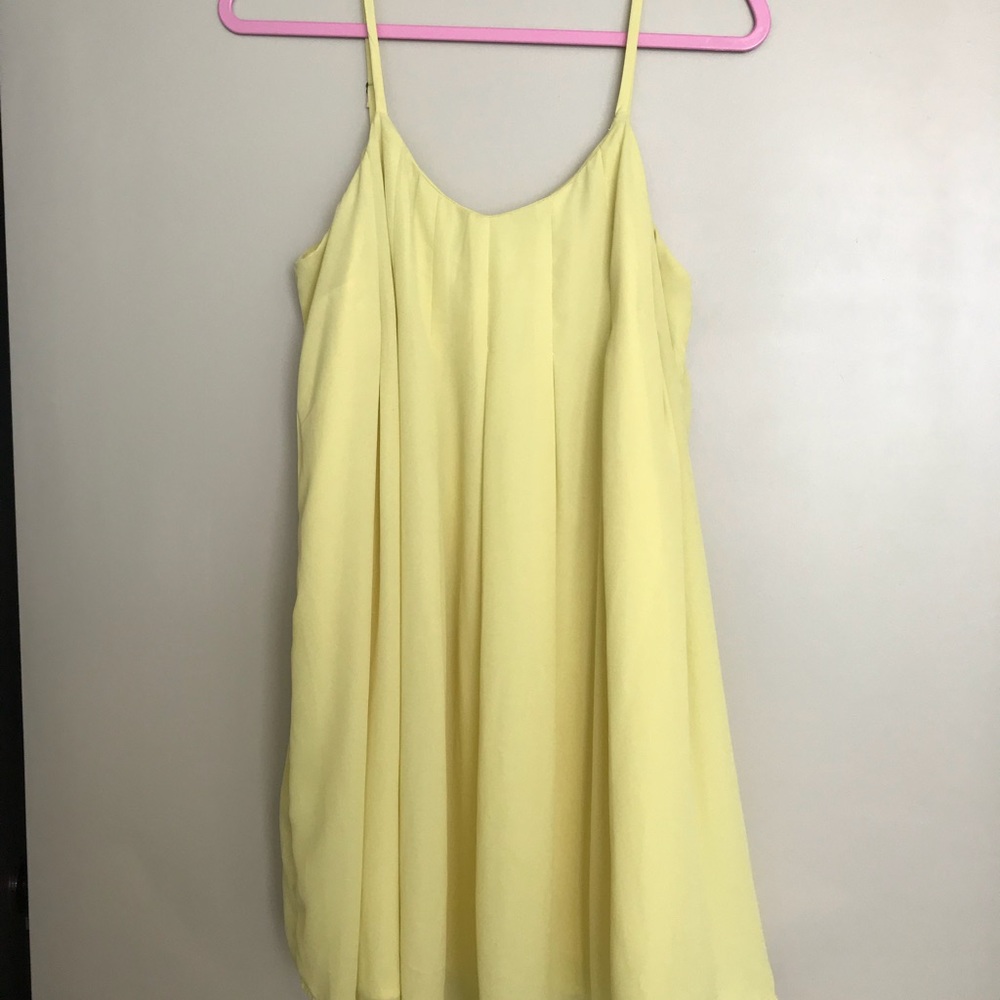 Flowy yellow dress