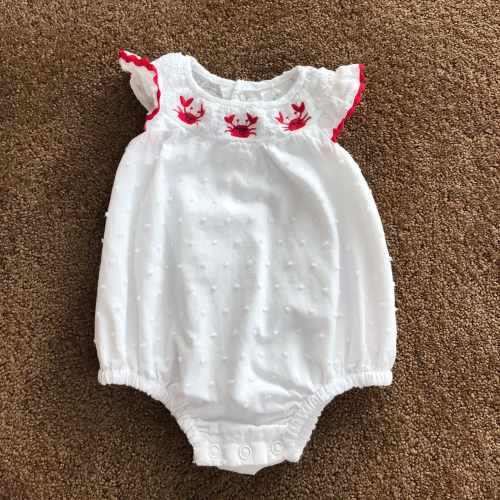 White Crab Outfit