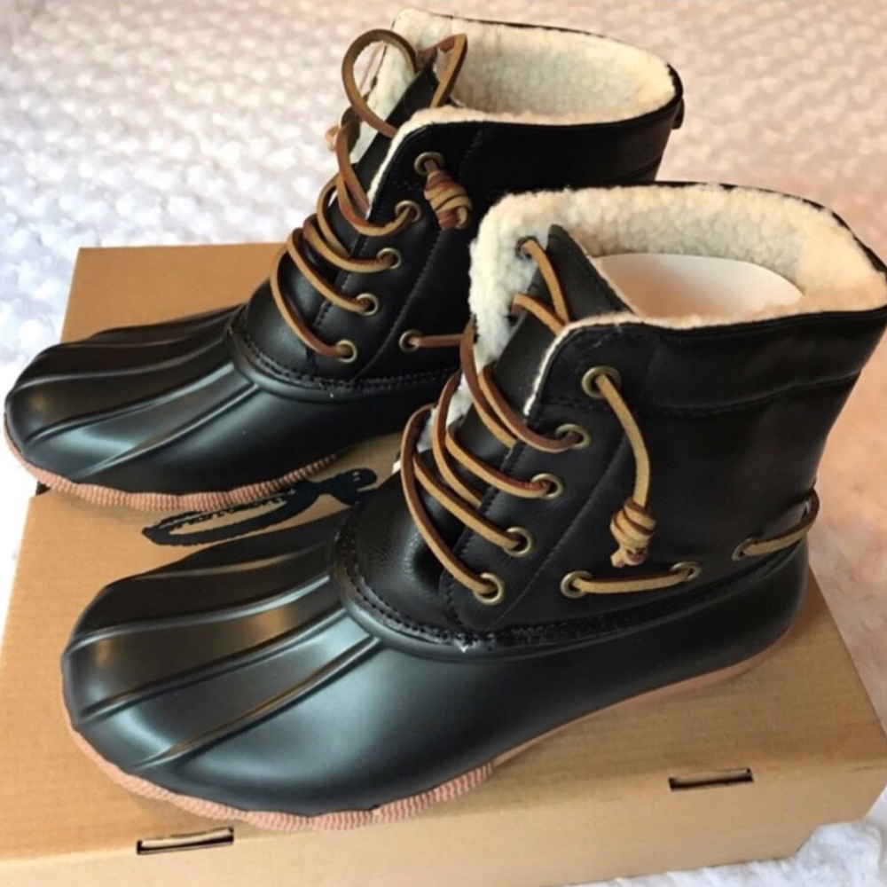 SEVEN7 BLACK DUCK BOOTS