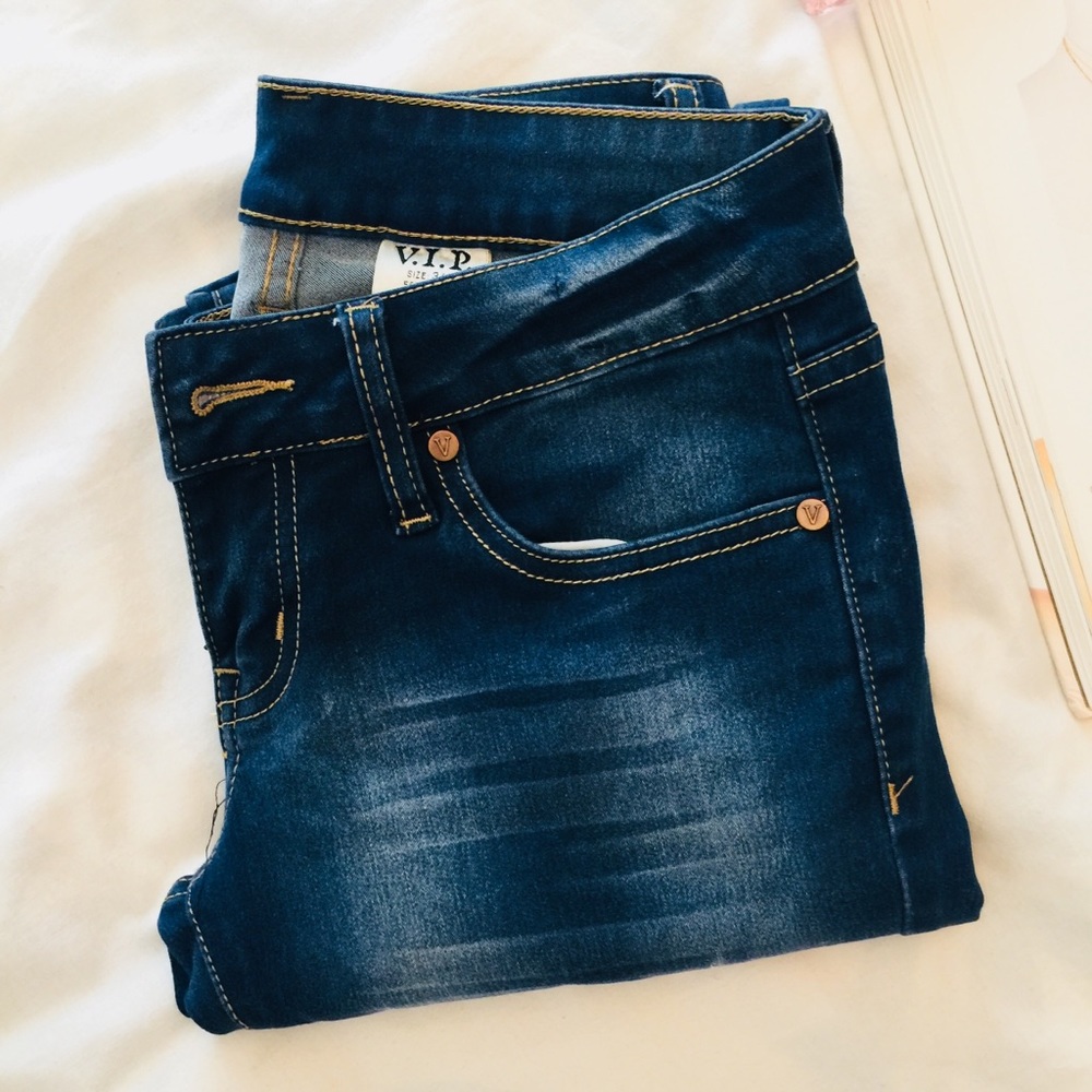 NWOT ❤️ V.I.P. Skinny Jeans - Picture 2 of 5