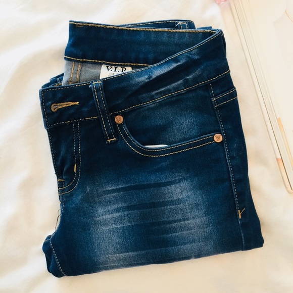 NWOT ❤️ V.I.P. Skinny Jeans - Picture 2 of 5