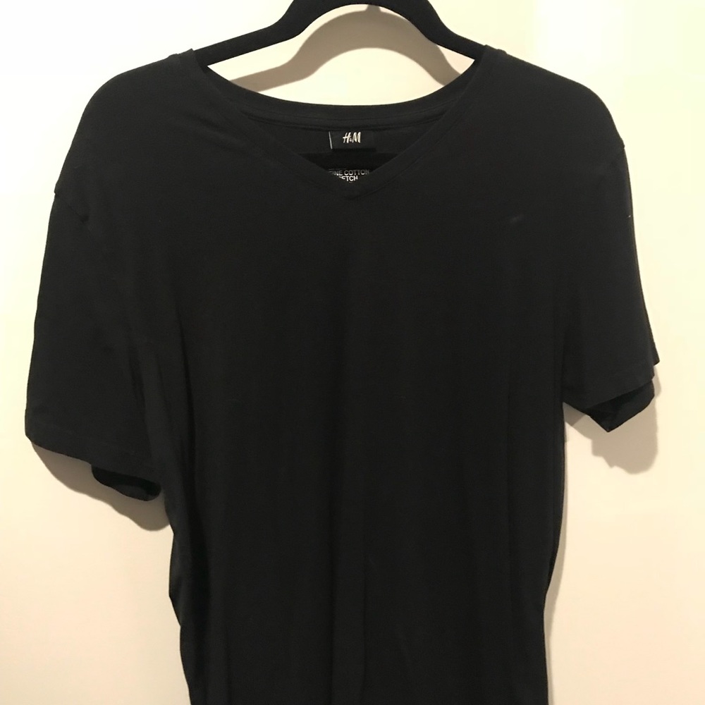 Black tshirt