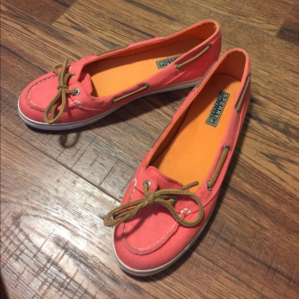 Sperry Salmon Sliders