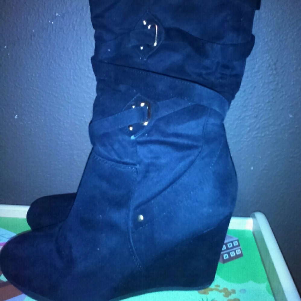 Black Faux Suede Wedge Boots