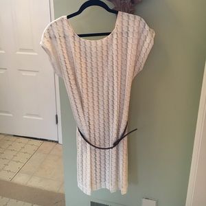 Lace off white dress short sleeves with belt