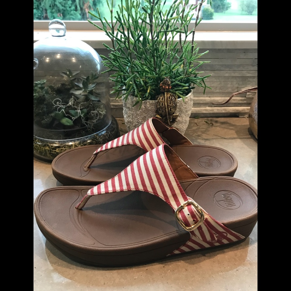 Cute and comfy “fitflops”