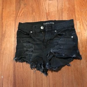 ✨✨✨EXPRESS SHORTS✨✨✨