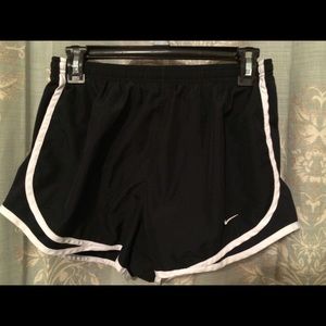 Nike Tempo shorts, black and white