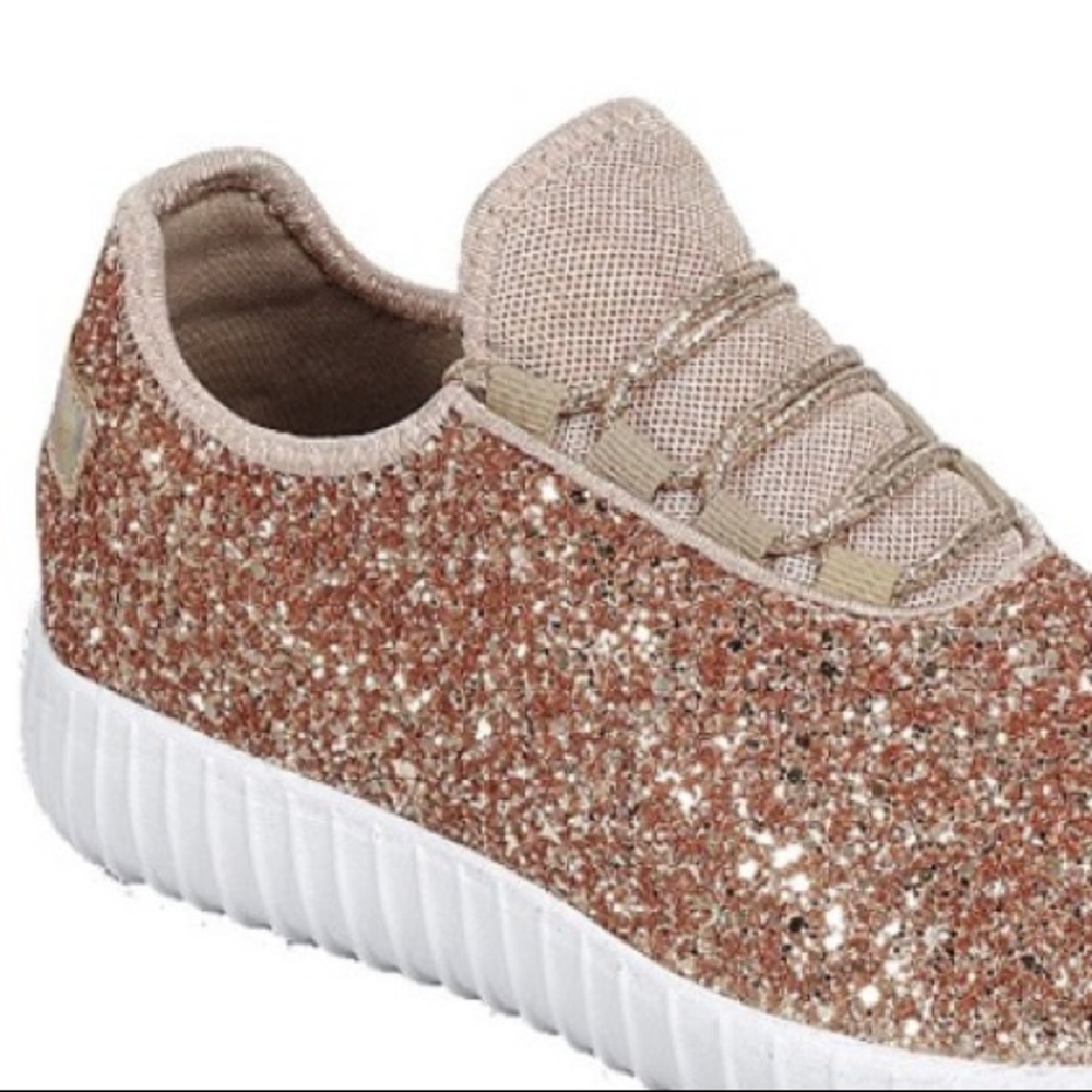 ⭐️SALE⭐️The Rose Glitter Bomb Sneaker FOR KIDS - Picture 2 of 5