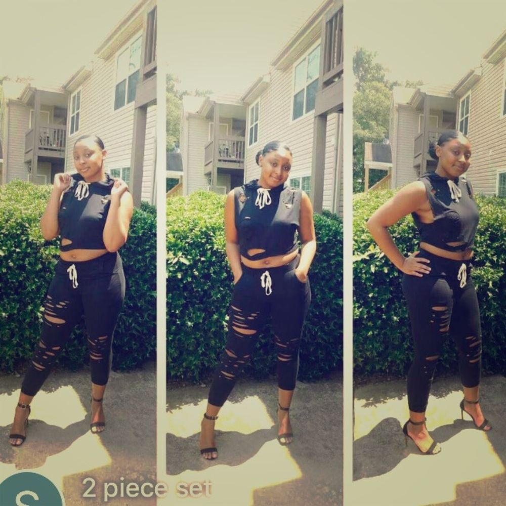 Crop-top Jogger Set