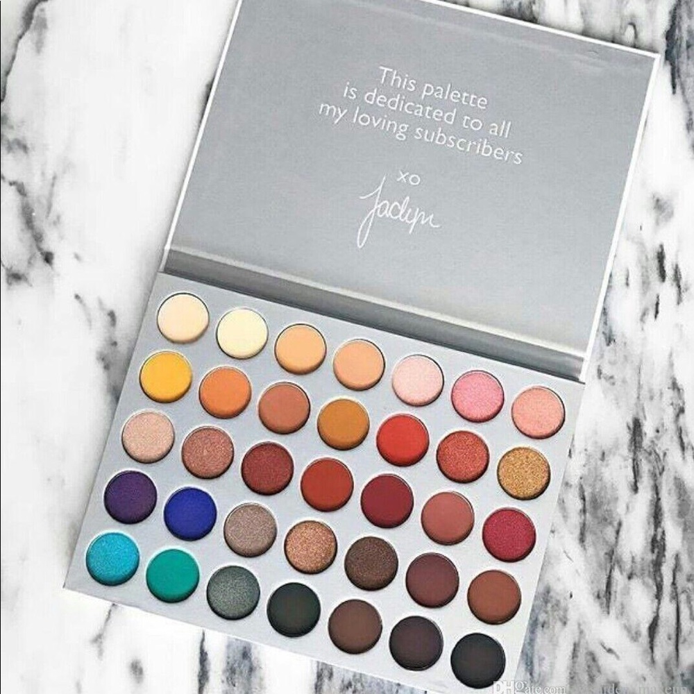 Jaclyn Hill Eyeshadow Palette