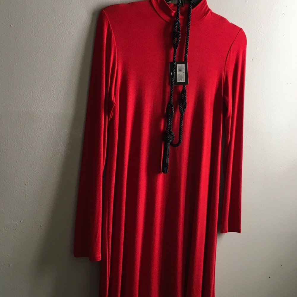 Long sleeve red shirt