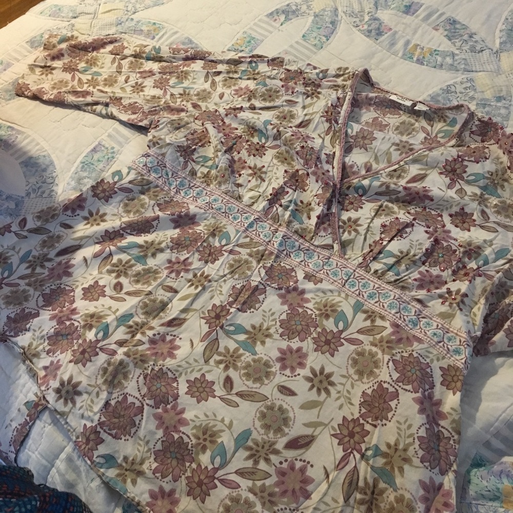 Pretty bohemian shirt
