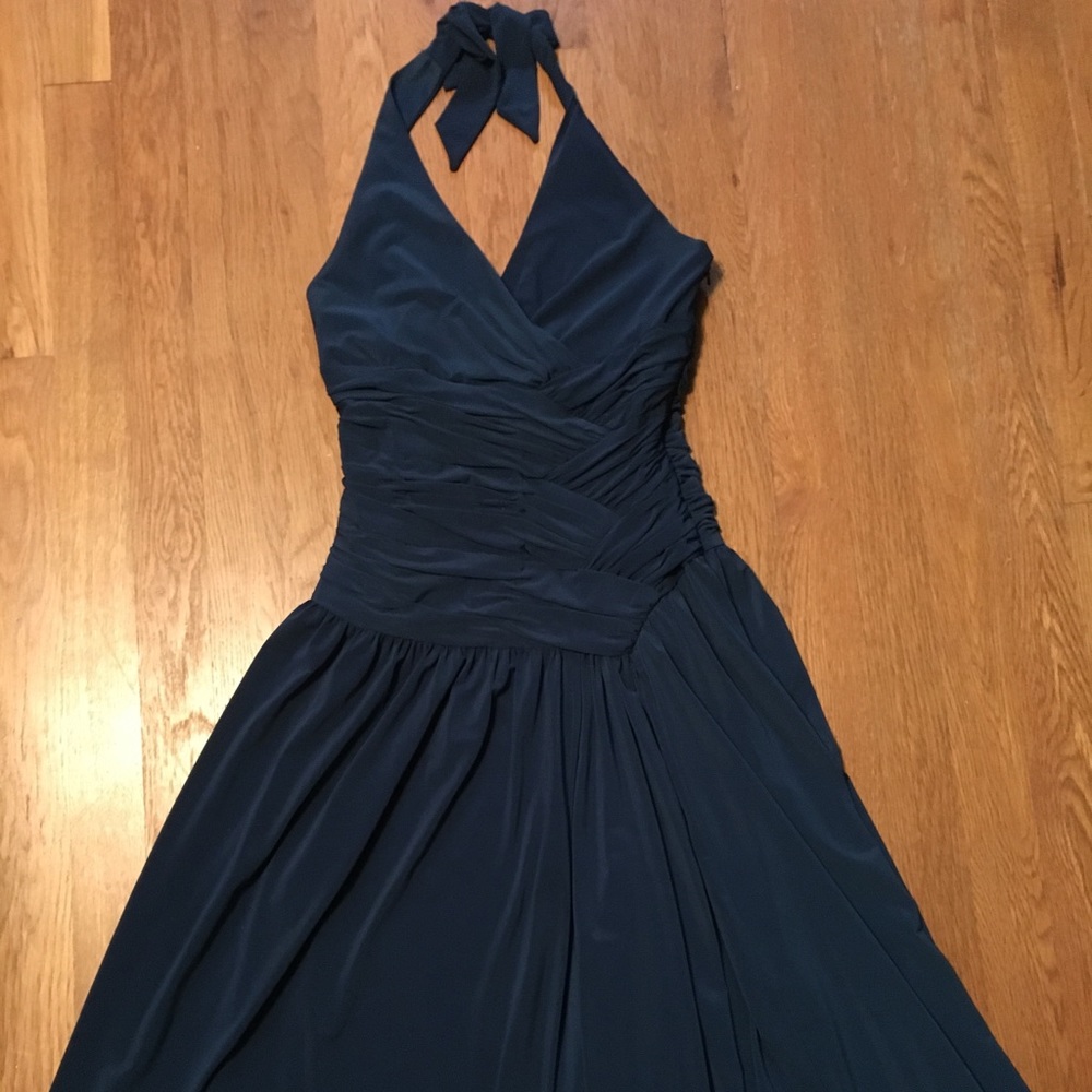 Gorgeous Jones New York dress. So flattering!