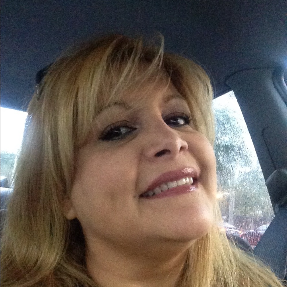 Meet your Posher, Tannia