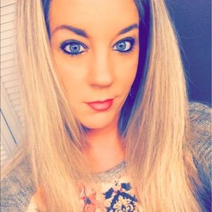 Meet your Posher, Mandy