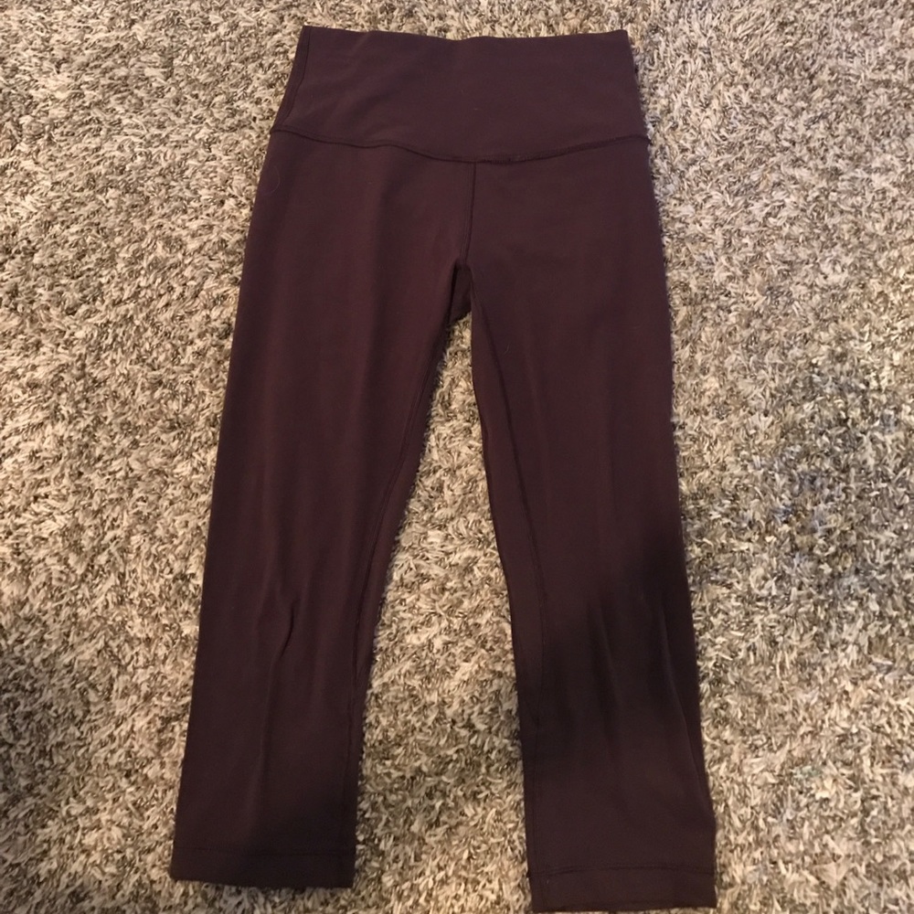 Lululemon Align crop 19"