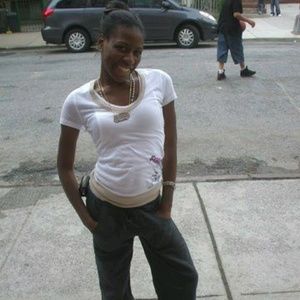 Meet your Posher, Shawnette