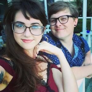 Meet your Posher, Dakota