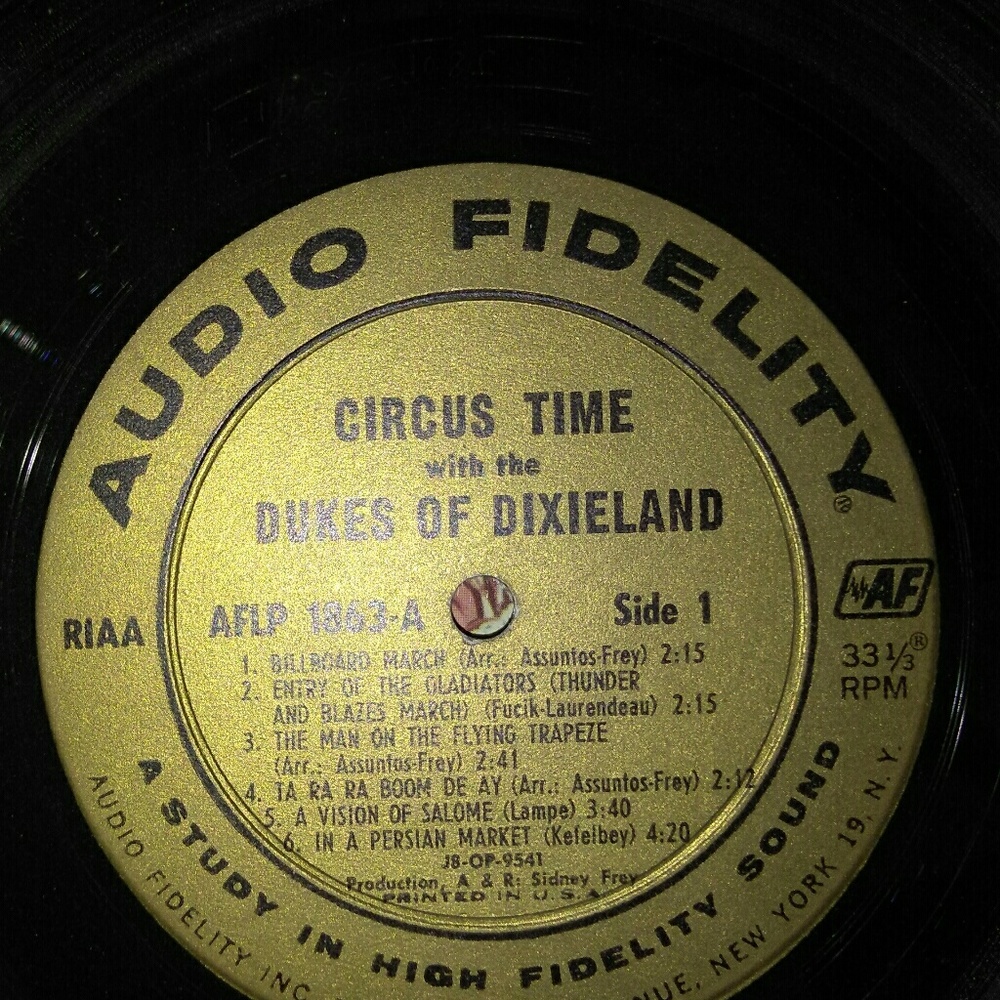 CIRCUS WITH THE DUKES OF DIXIELAND