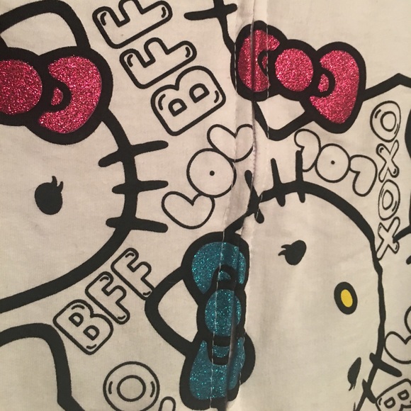 Hello Kitty Jacket - Picture 2 of 3