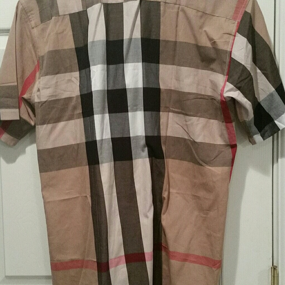 NWT- XL MENS BURBERRY BRIT