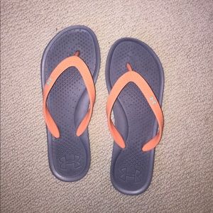 Under Amour: Flip Flops