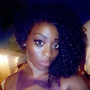 Meet your Posher, Lashae