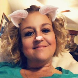 Meet your Posher, Dana