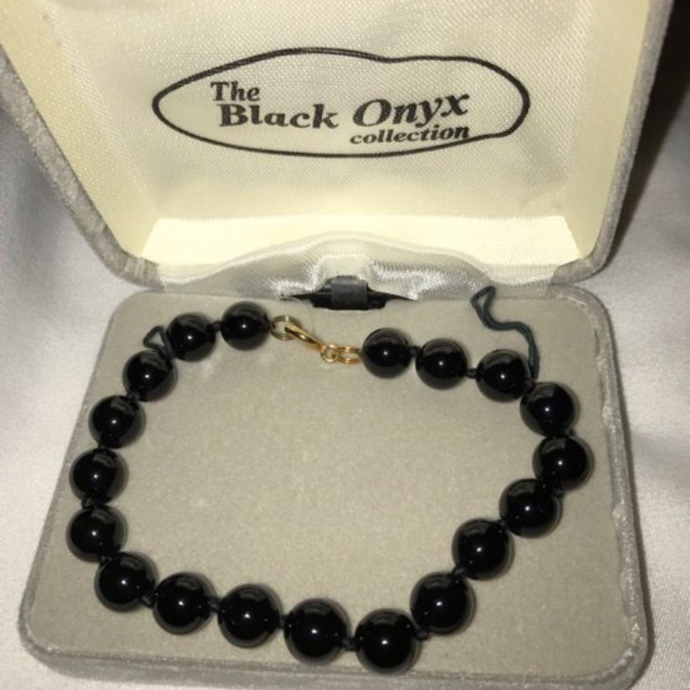 Black onyx bracelet