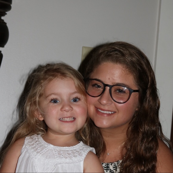 Meet your Posher, Skylar - Picture 1 of 1