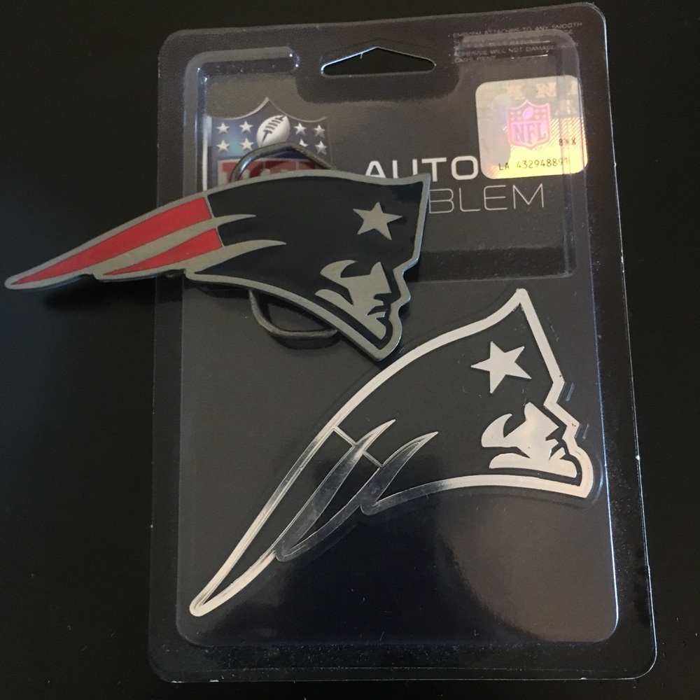 24hr MEGA SALE❣️ PATRIOTS BELT BUCKLE AND EMBLEM❣️