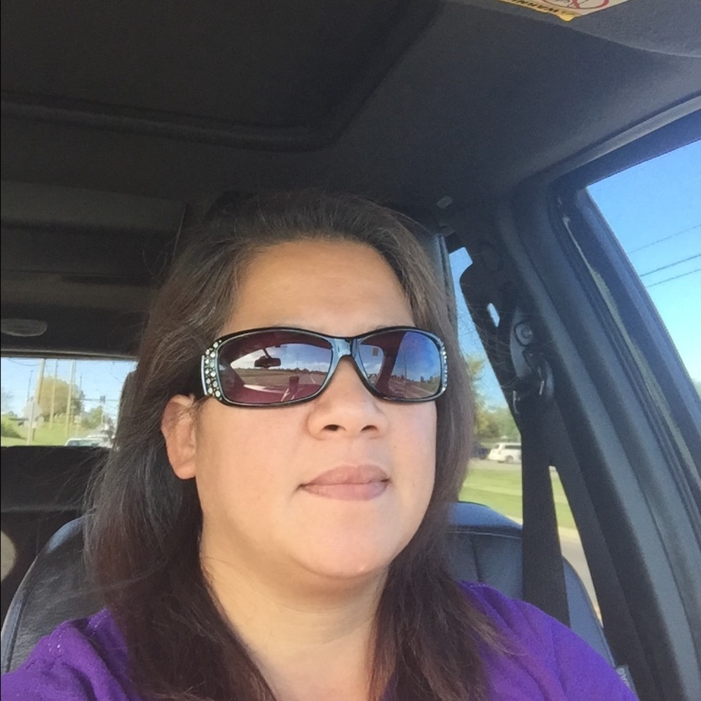 Meet your Posher, Sweetie