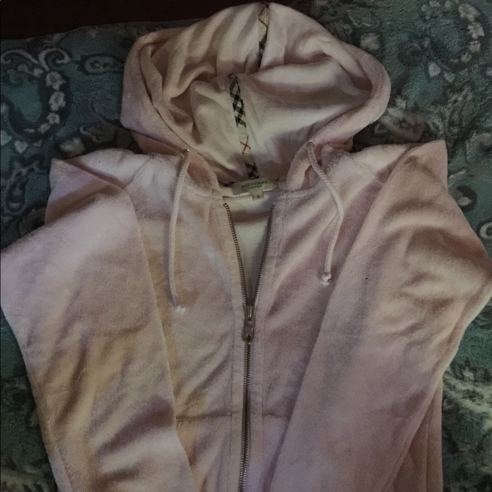 Pink Burberry terry sweater with a hood