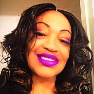 Meet your Posher, Joy