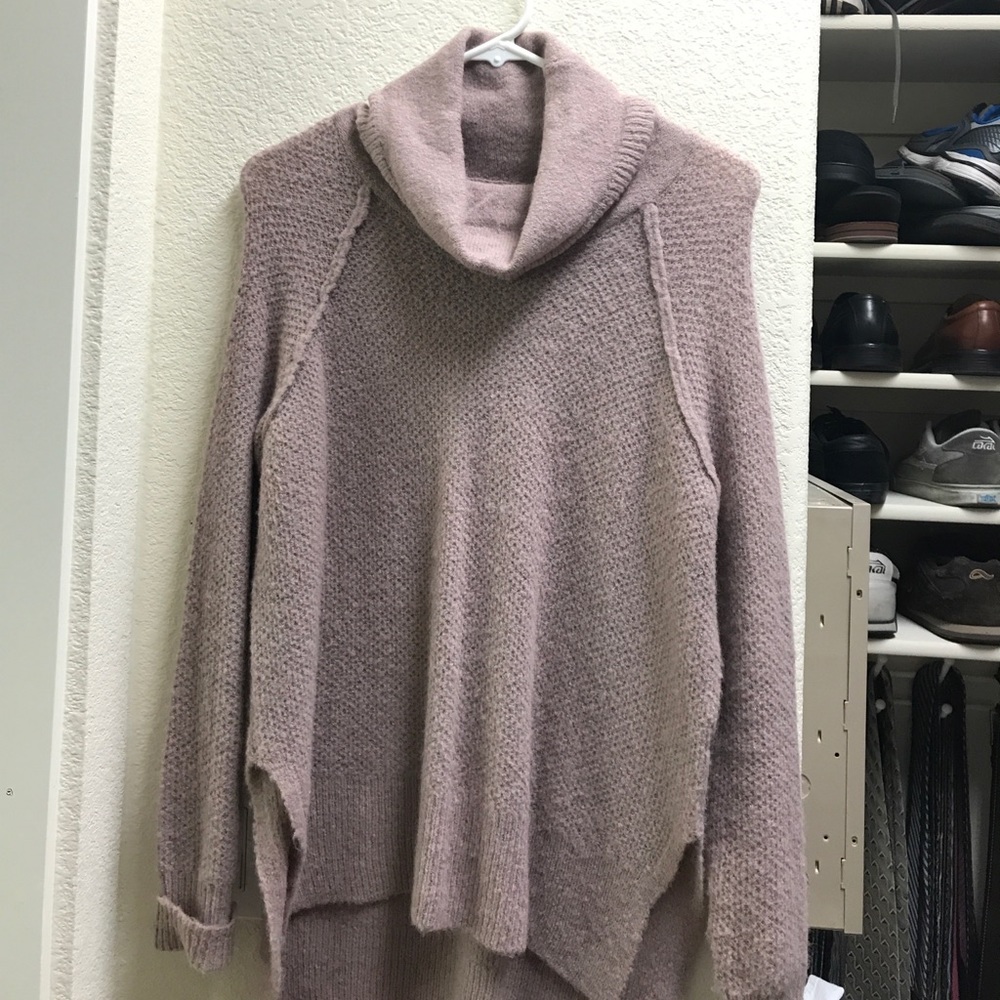 Mossimo Mauve sweater