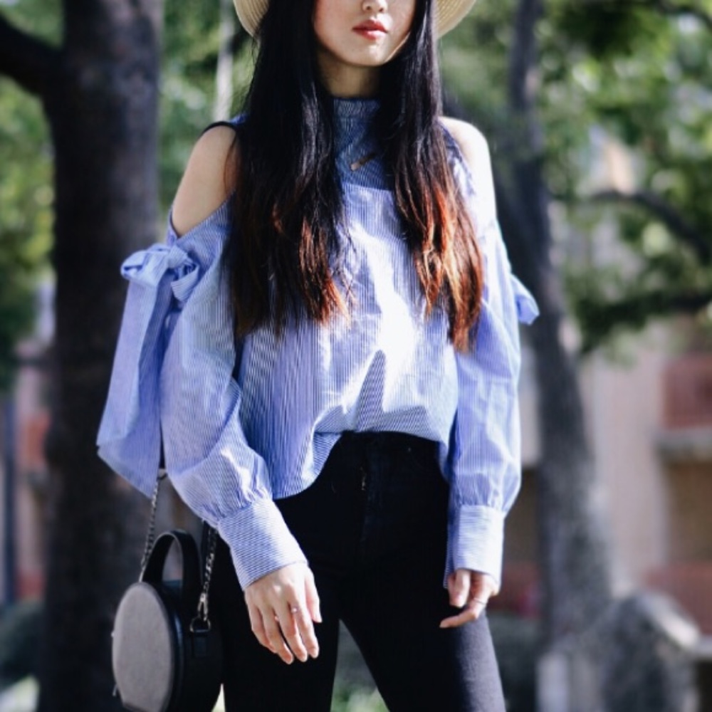 Beautiful Blue Striped Cold-Shoulder Blouse