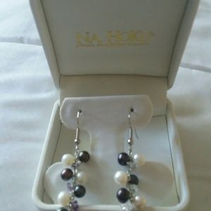 Na Hoku Freshwater pearl earrings
