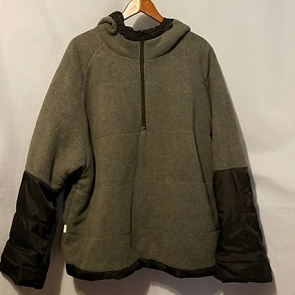 J.Crew Men's  Haft zipper Winter Coat. - Picture 8 of 8