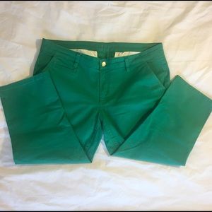 ‼️CLOSET CLEAR OUT‼️ Kelly Green Old Navy Capris