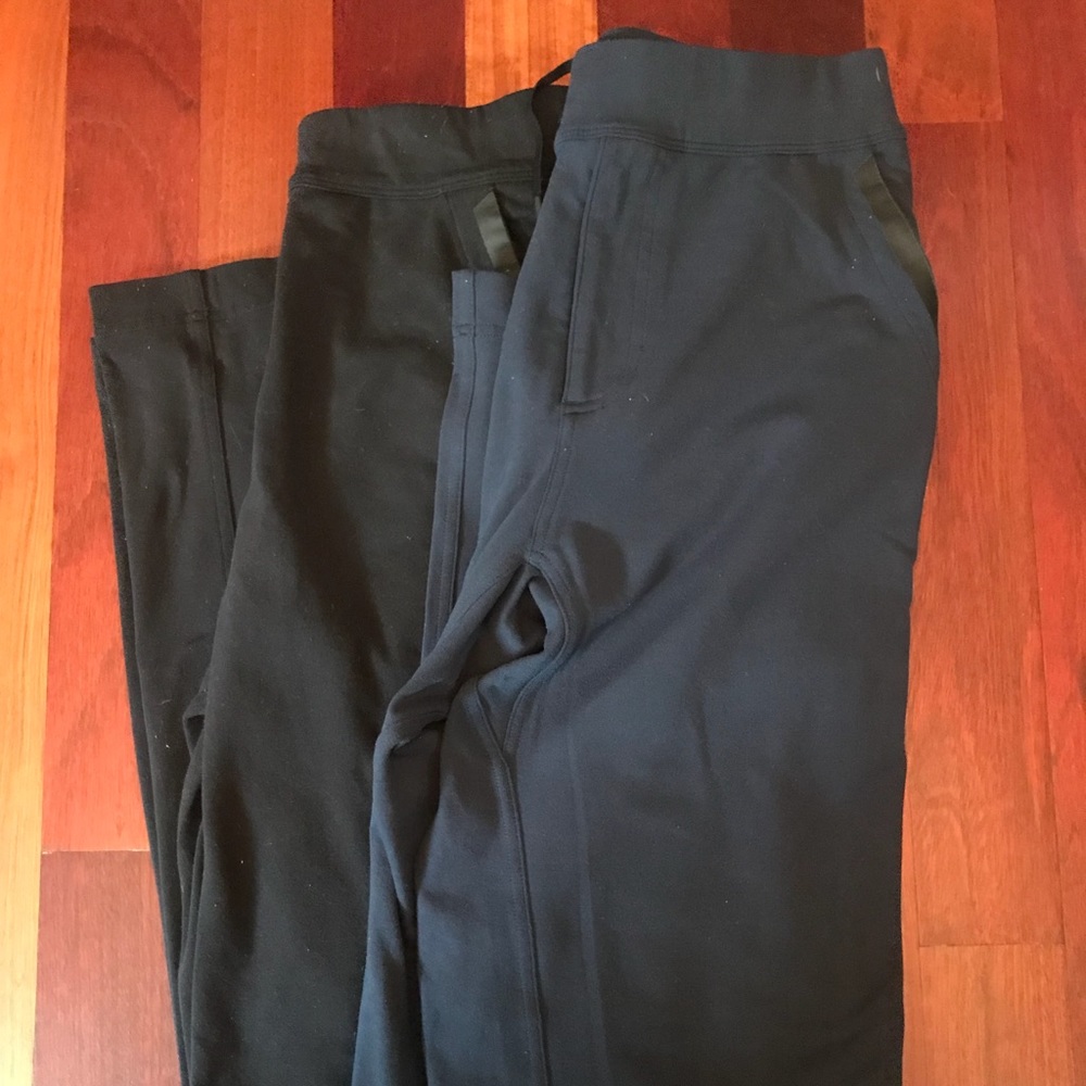 Black Lululemon M Yoga Pants