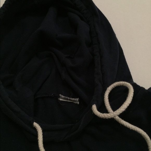 ❌SOLD Vintage GUESS JEANS Spell Out T Shirt Hoodie - Picture 5 of 8